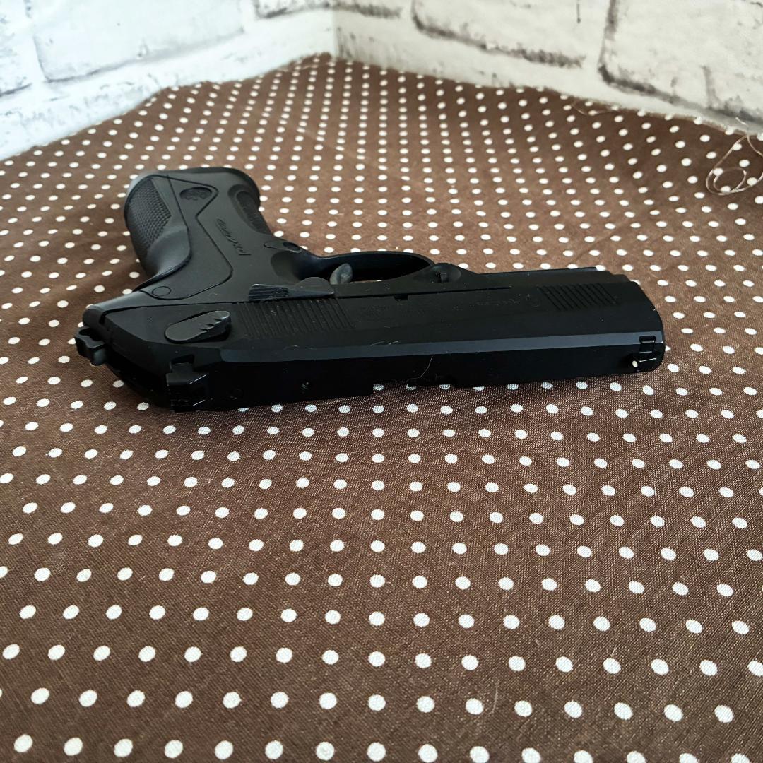 東京マルイ　ガスブローバック　PX4　エアガン　ガス漏れなし　中古品