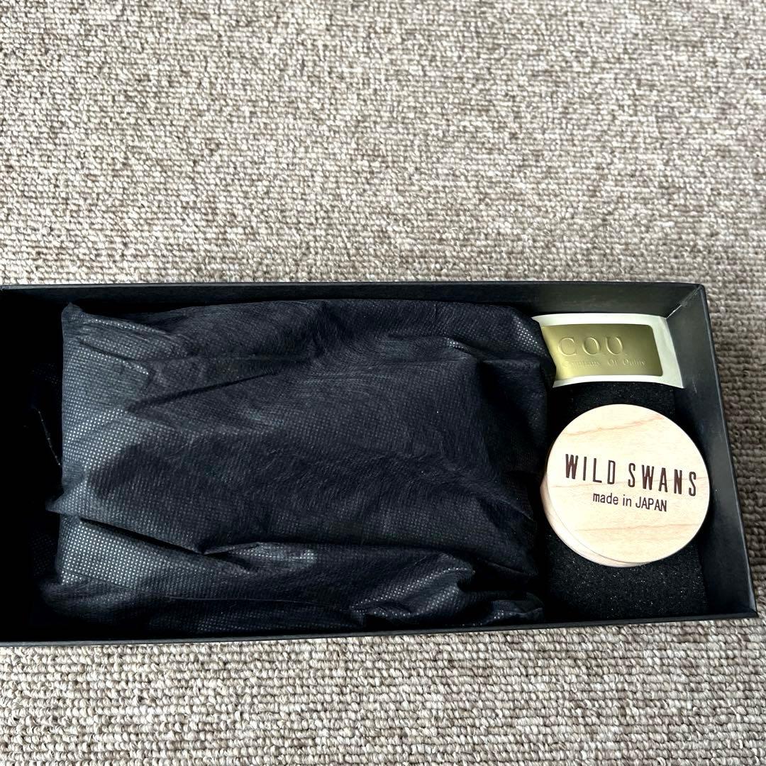 ワイルドスワンズ Byrne 三つ折り財布