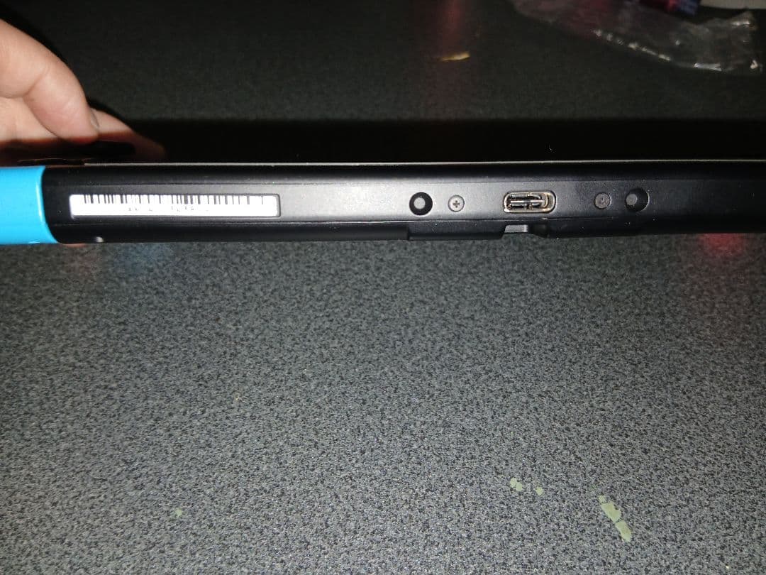 Nintendo Switch 本体 赤/青 Joy-Con 付属品付き