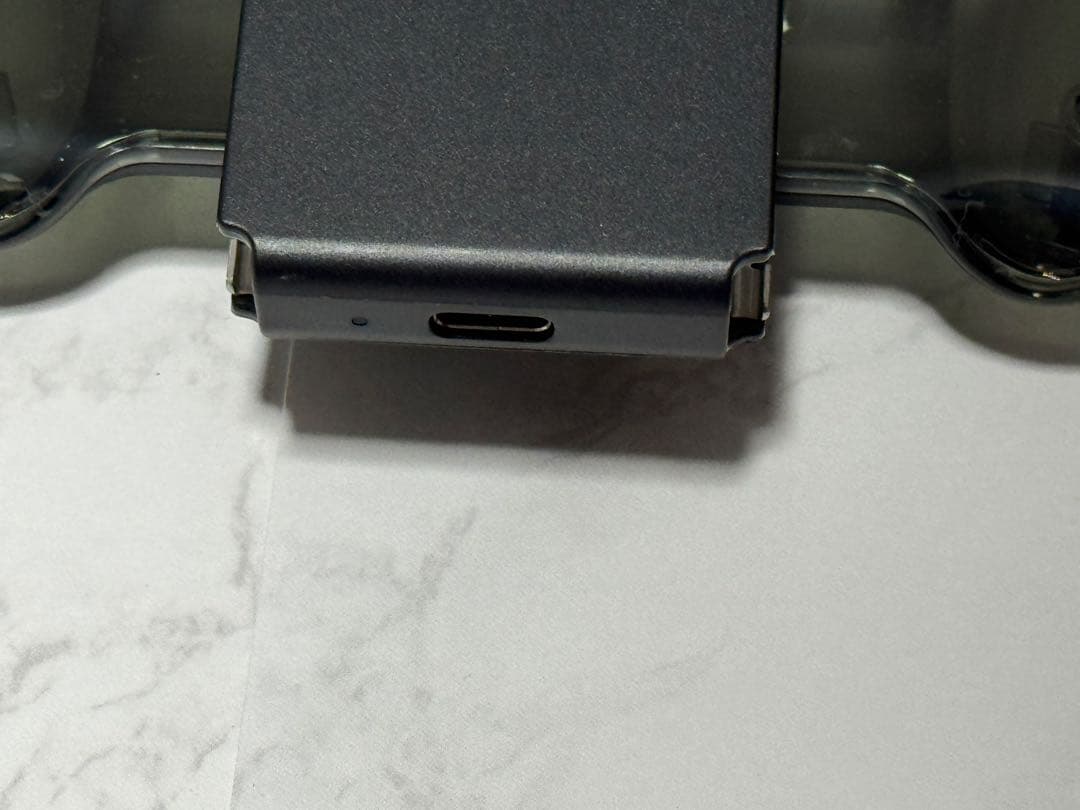 Nintendo Switch本体（充電グリップおまけつき）