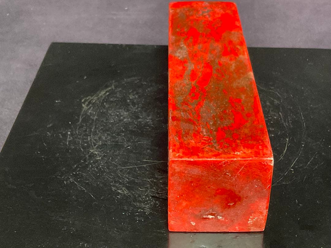 中国　玉　鶏血石　彫刻　印材