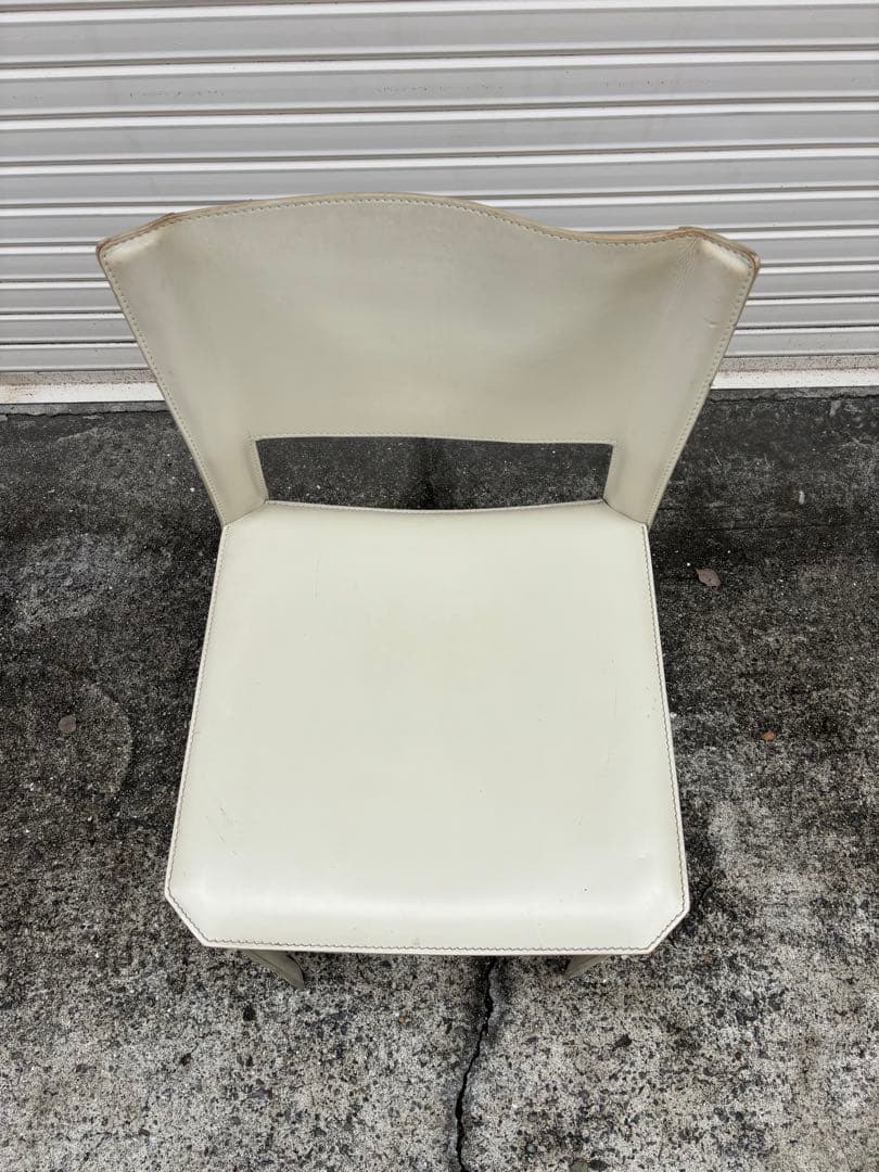 ファセム 革張りチェア　ダイニングチェア　Fasem アクタス　ACTUS