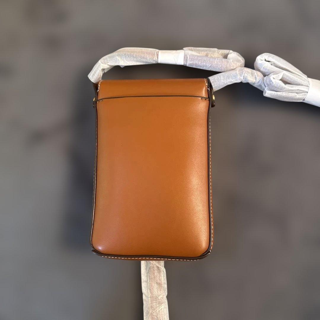 トリーバーチ⭐︎新品⭐︎ ミラー メタルロゴ フォン　ショルダーバッグクロスボディ