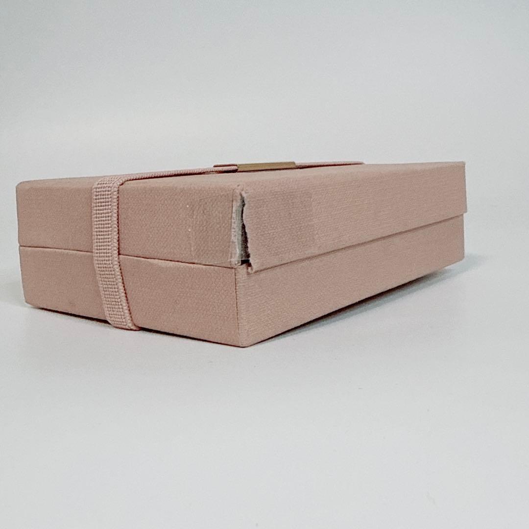 【未使用品級】miumiu ６連キーケース　マトラッセ　ローズピンク　レザー