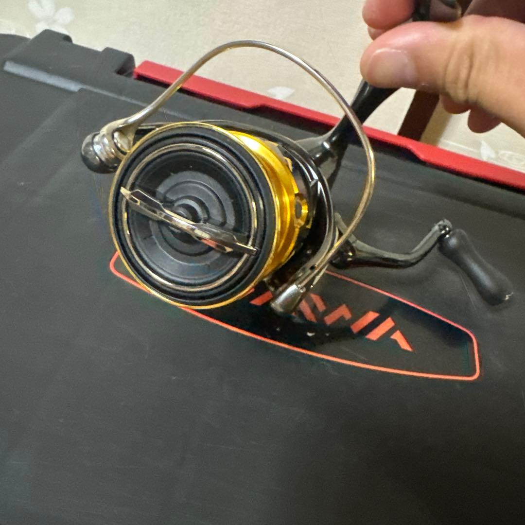 【値下げ】シマノ　20ツインパワー 2500s