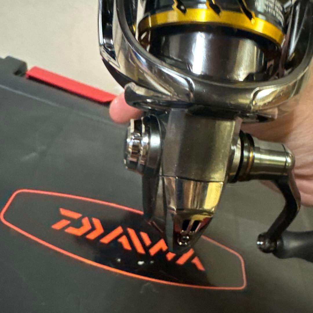 【値下げ】シマノ　20ツインパワー 2500s