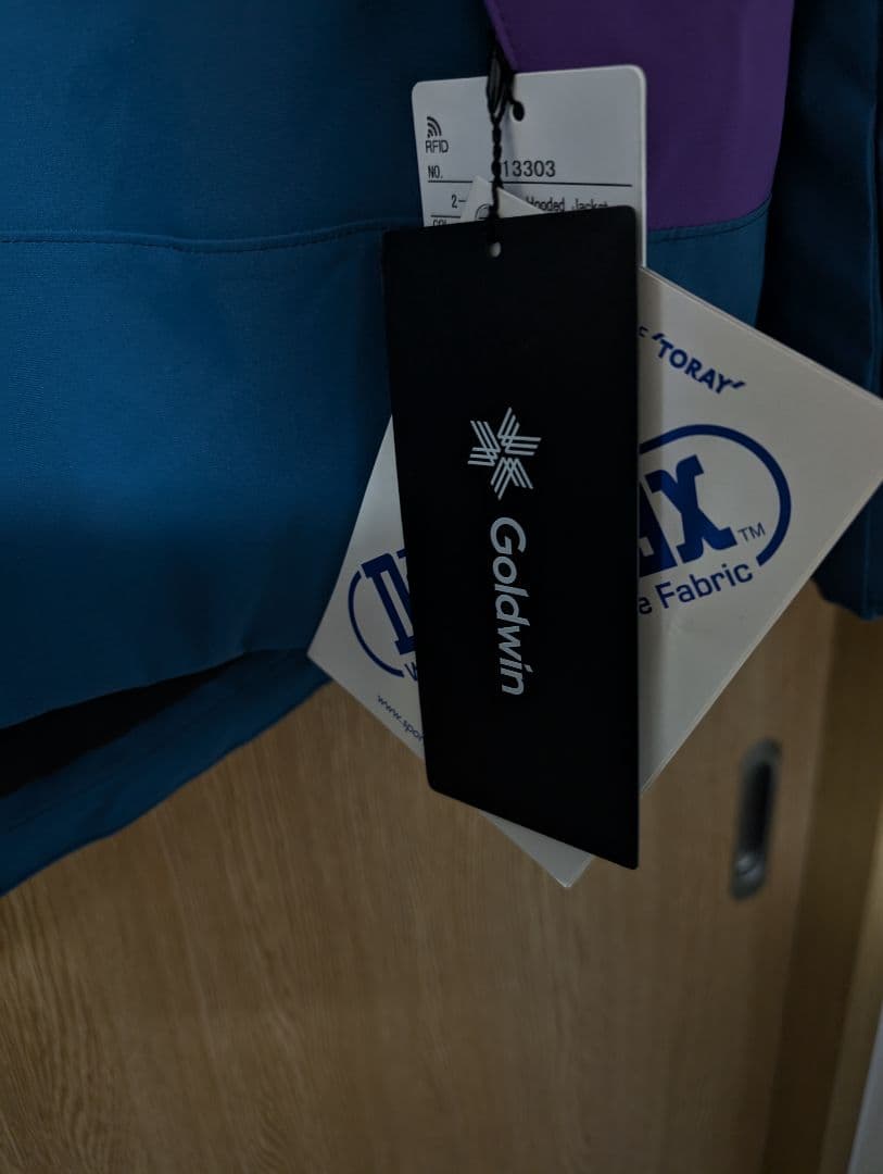 新品　GOLDWIN ゴールドウイン スキーウェア ジャケット メンズ