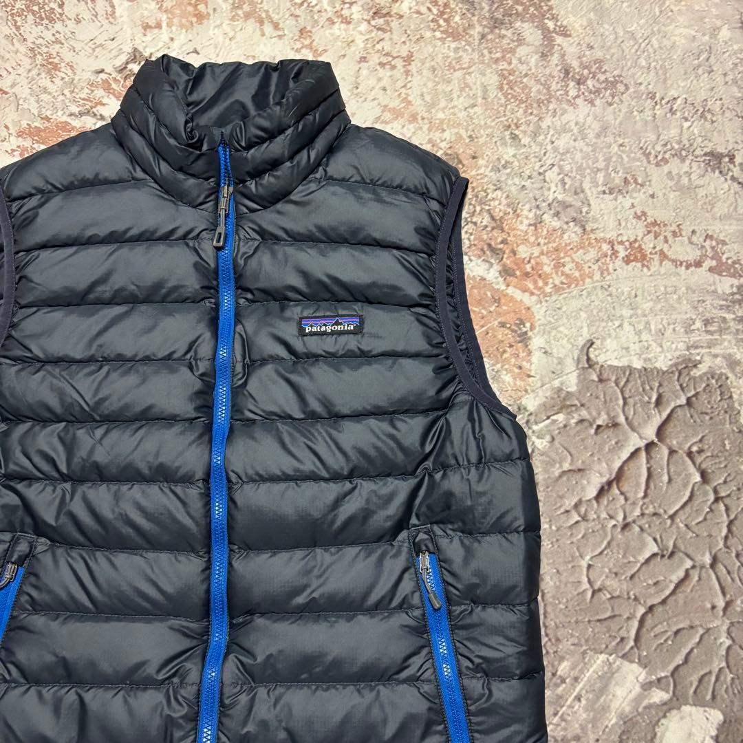極美品 patagonia パタゴニア ダウンベスト ネイビー フェザー S