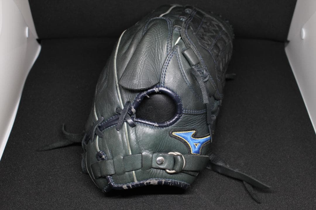 【限定品】今永選手モデル　軟式グローブ　横浜DeNAベイスターズ 球団発売グラブ