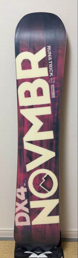 NOVEMBER スノーボード　DX4 142cm