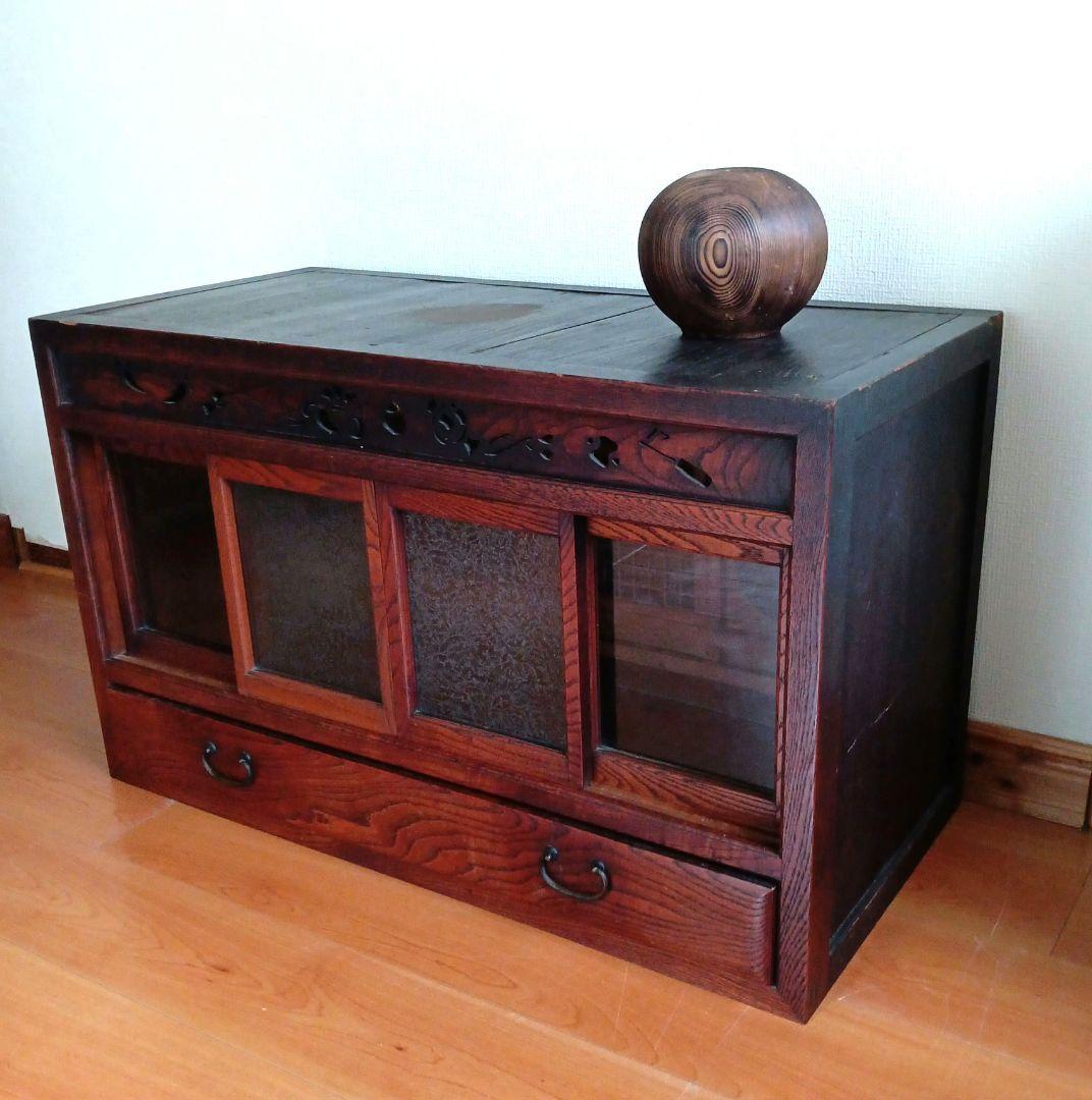 キャビネット　箪笥