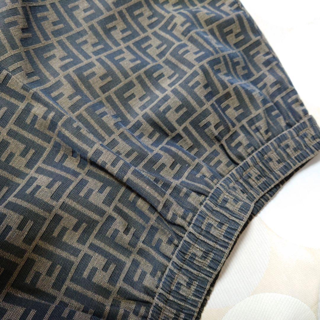 FENDI　ロゴショートパンツ　ブラウン・ベージュ