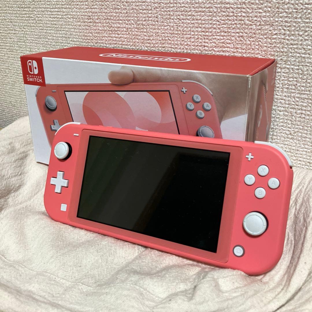 Nintendo switch light ピンク