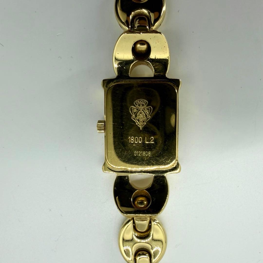 テイン〜様 【稼働/新品電池/替ベルト付】グッチ チェンジベルト ブレスウォッチ