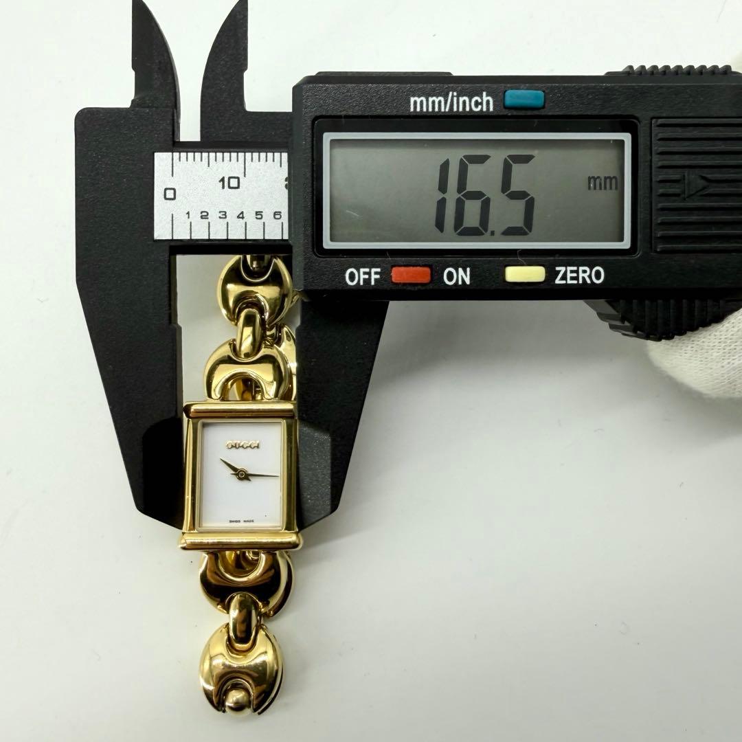 テイン〜様 【稼働/新品電池/替ベルト付】グッチ チェンジベルト ブレスウォッチ