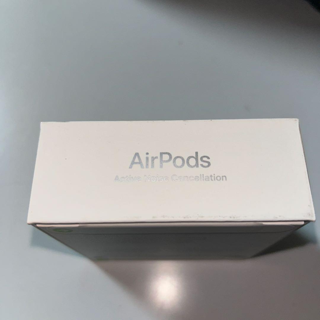 ☆新品未開封☆ AirPods 4 アクティブノイズキャンセリング機能付き