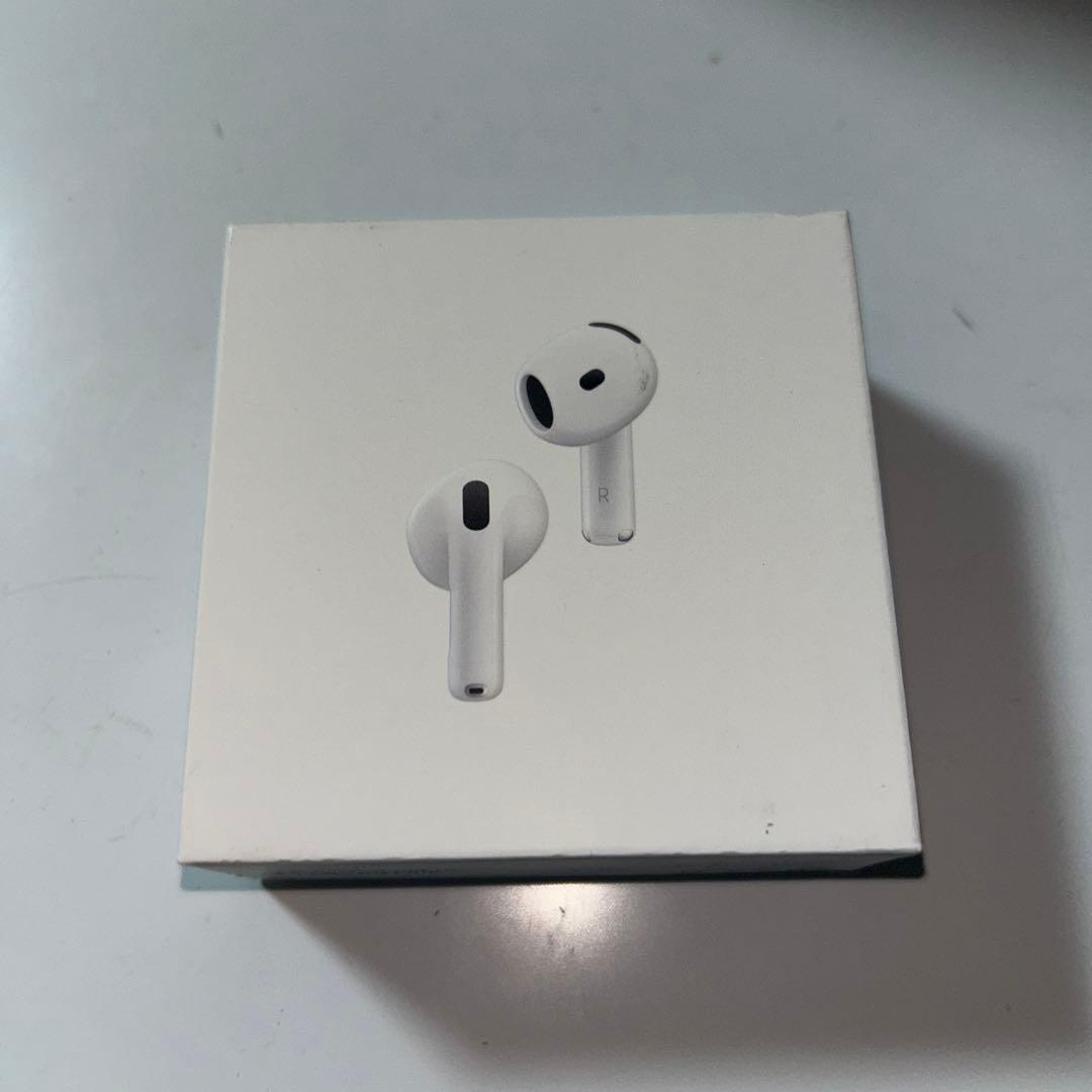 ☆新品未開封☆ AirPods 4 アクティブノイズキャンセリング機能付き