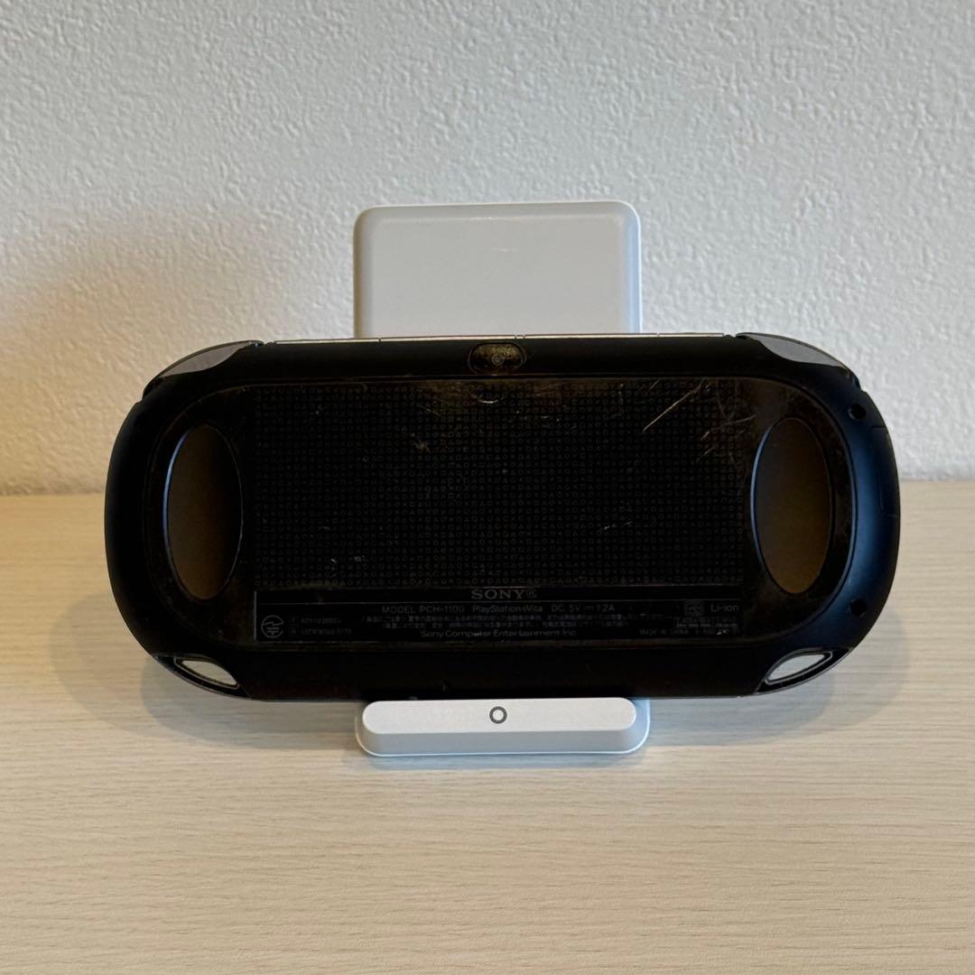 PSVITA PCH-1100 クリスタル・ブラック 3-053