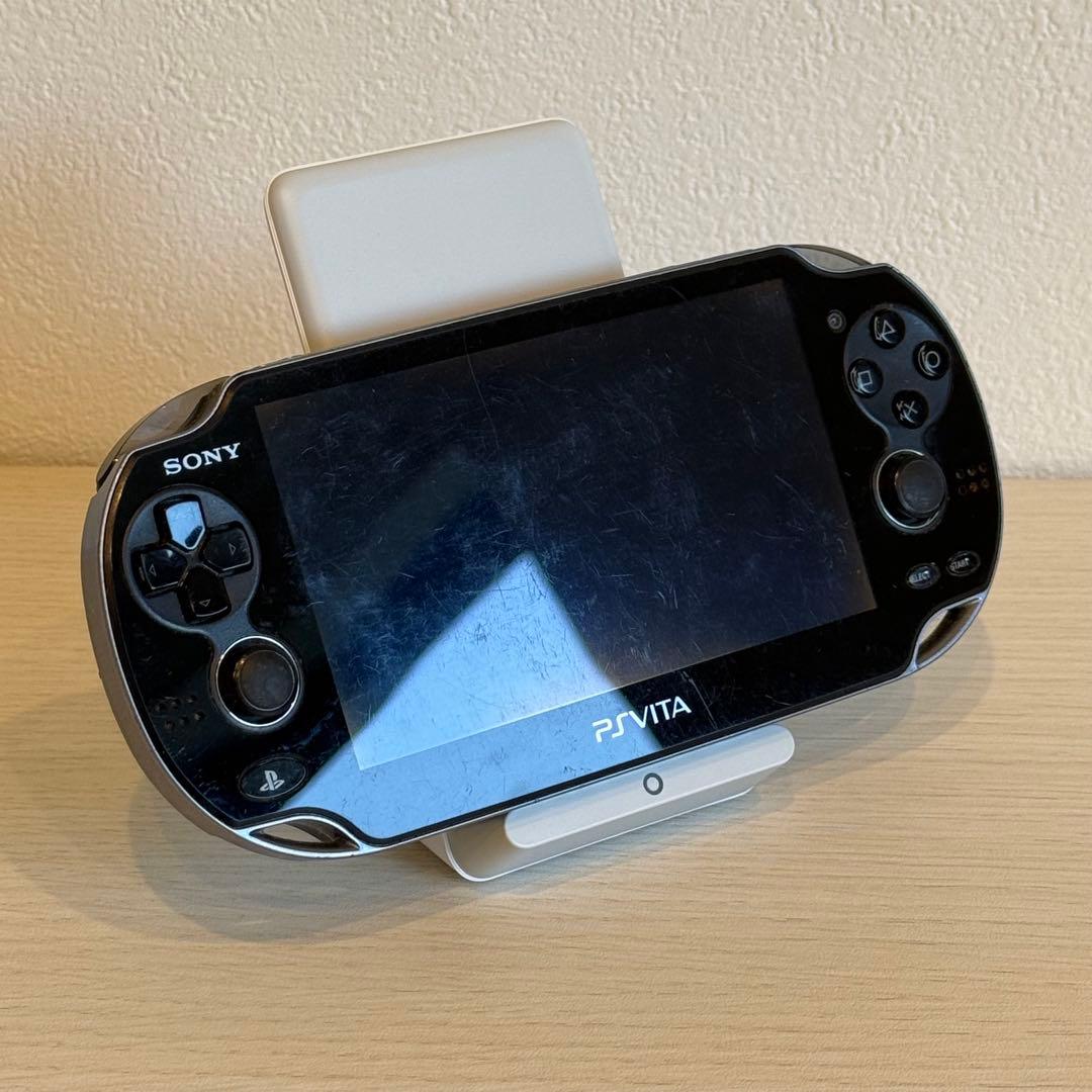 PSVITA PCH-1100 クリスタル・ブラック 3-053