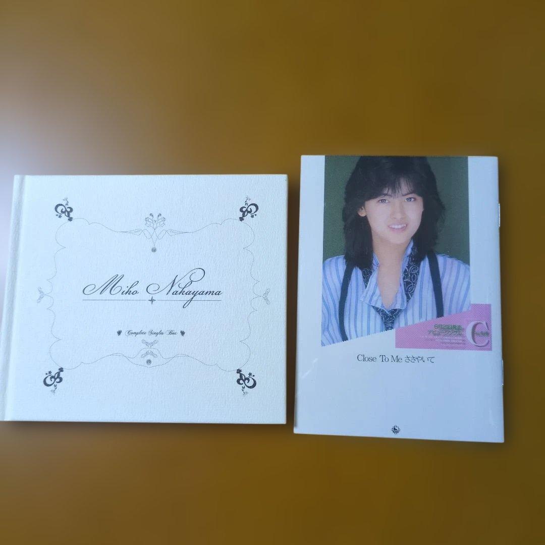 中山美穂 Complete SINGLES BOX 山口百恵ゴールデンアイドル