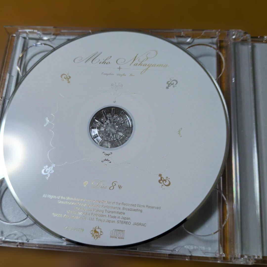 中山美穂 Complete SINGLES BOX 山口百恵ゴールデンアイドル