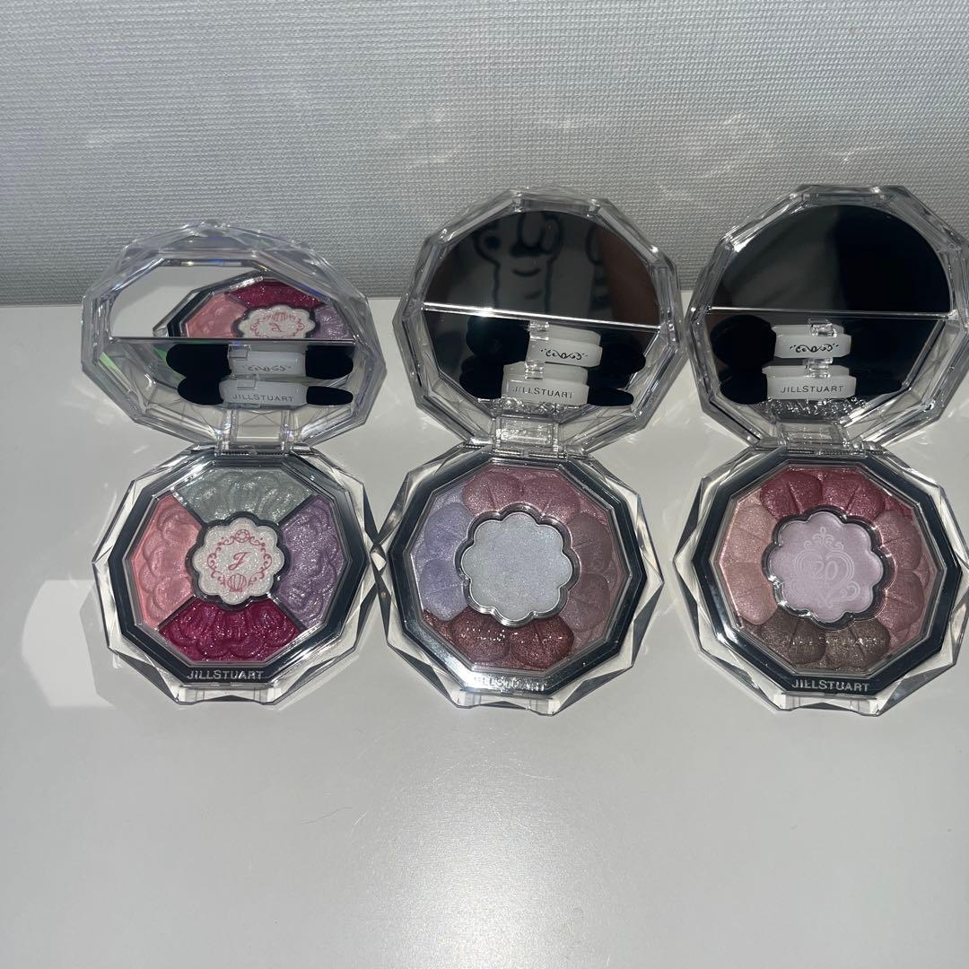 公*o様 JILL STUART ブルームクチュールアイズジュエルドブーケ アイ