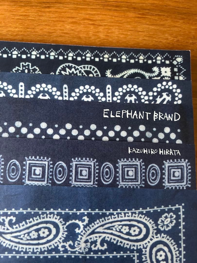 ELEPHANT BRAND バンダナ本　キャピタル