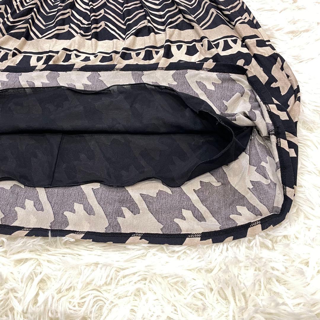 MaxMara 総柄 フレアワンピース 幾何学柄 白タグ ベルト付き 42