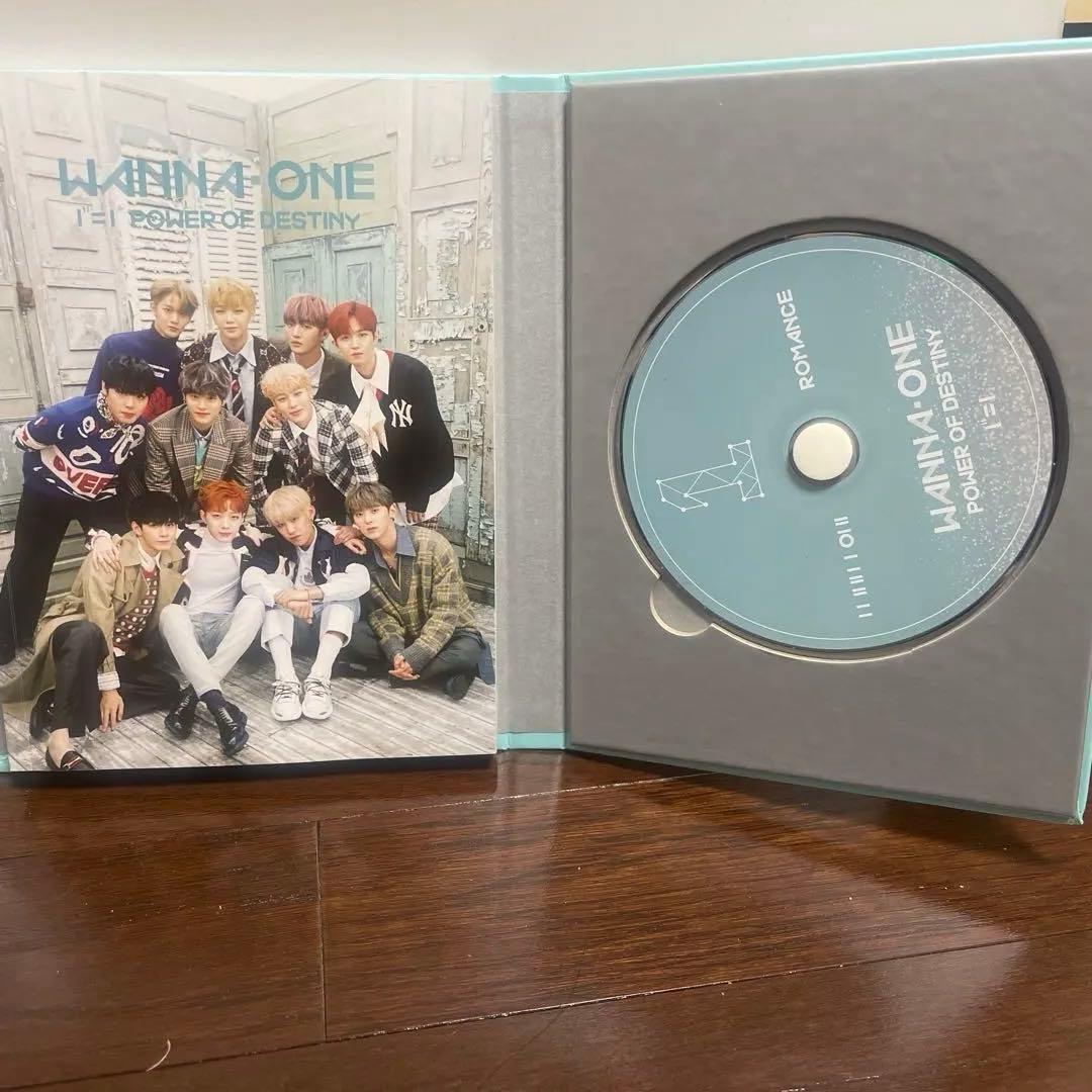 Wanna One 1^11=1 (Power Of Destiny) アルバム