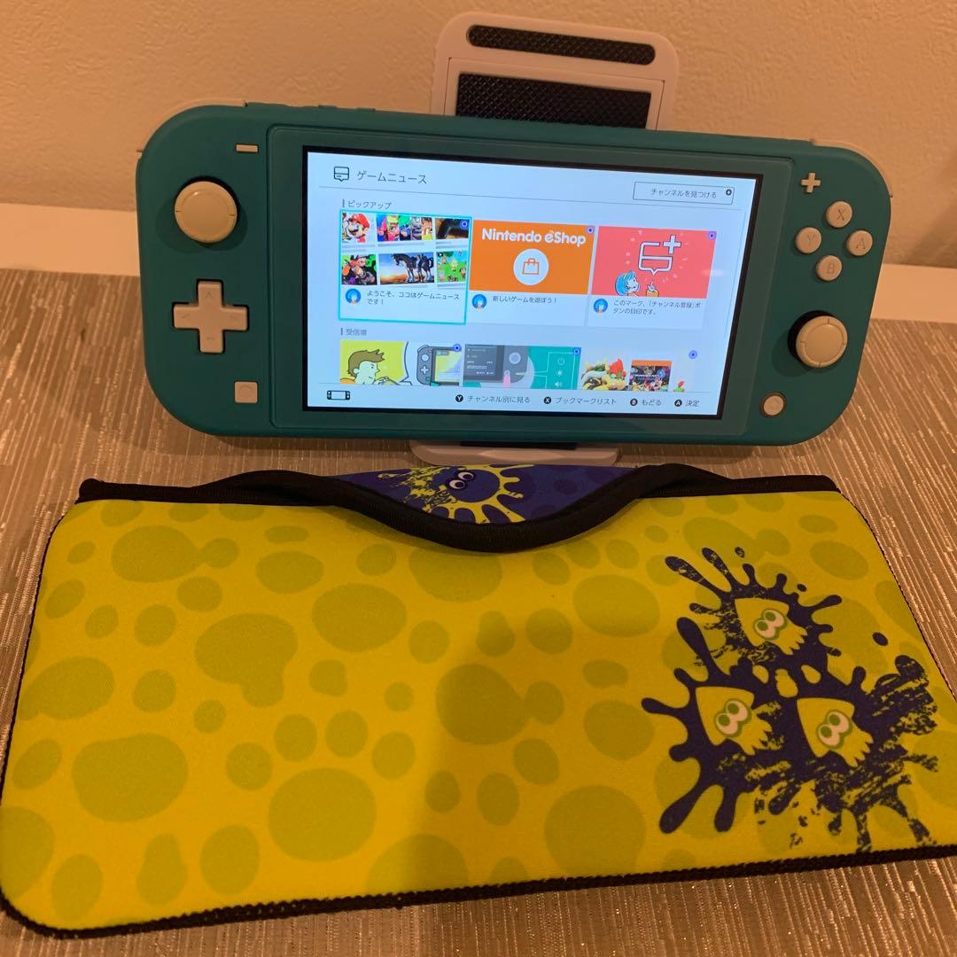 Switchライト　グリーン系　本体　とケース