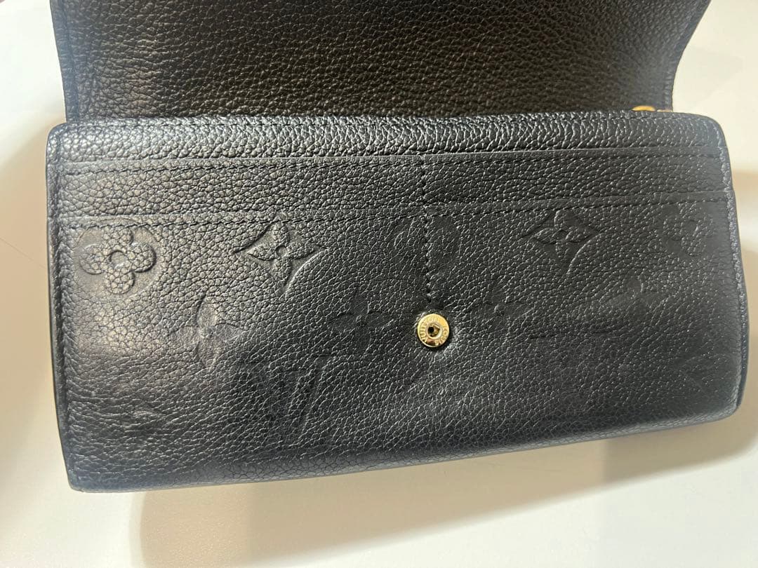 LOUIS VUITTON ブラックレザー 長財布
