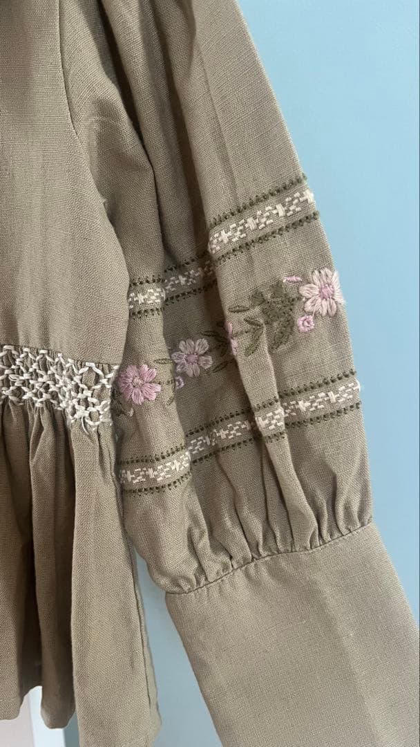 最終値下げApolina kids ブラウス 3-5y