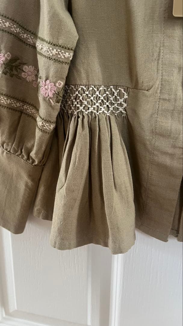 最終値下げApolina kids ブラウス 3-5y