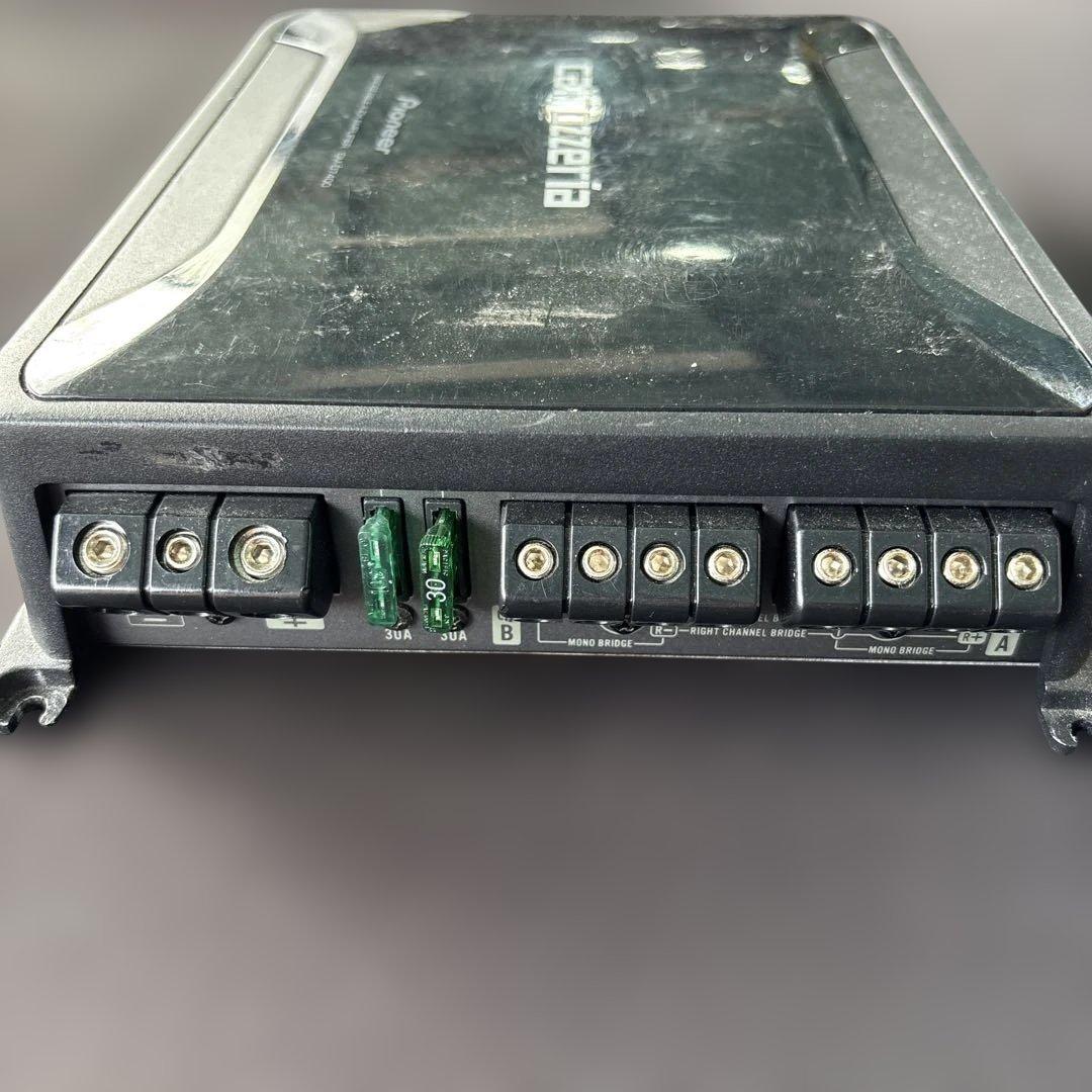 #1546 カロッツエリア　パイオニアGM-D7400 4チャンネル