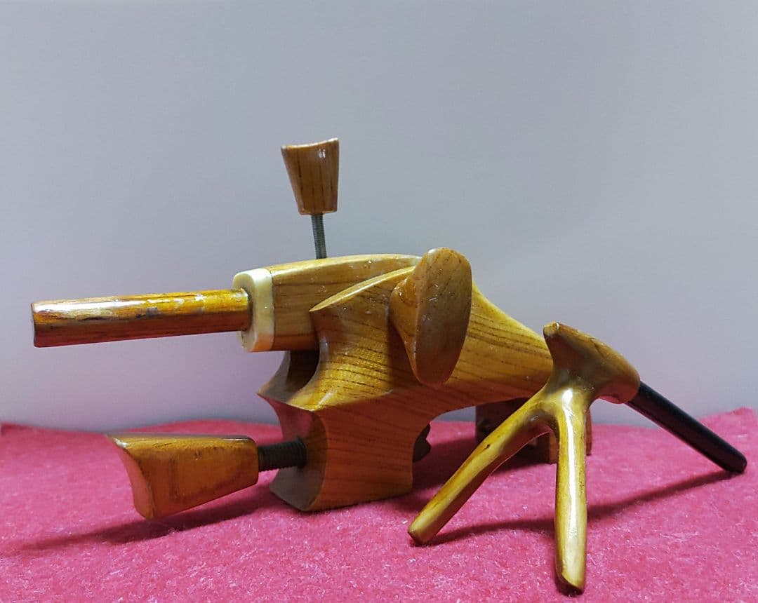 最終値下げ！ヘラブナ釣り万力★左右兼用欅大砲型万力★竿枕★205