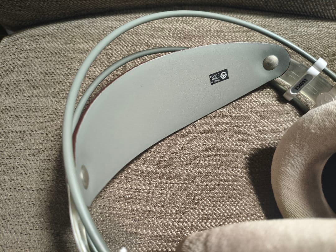 ヘッドホン AKG K701