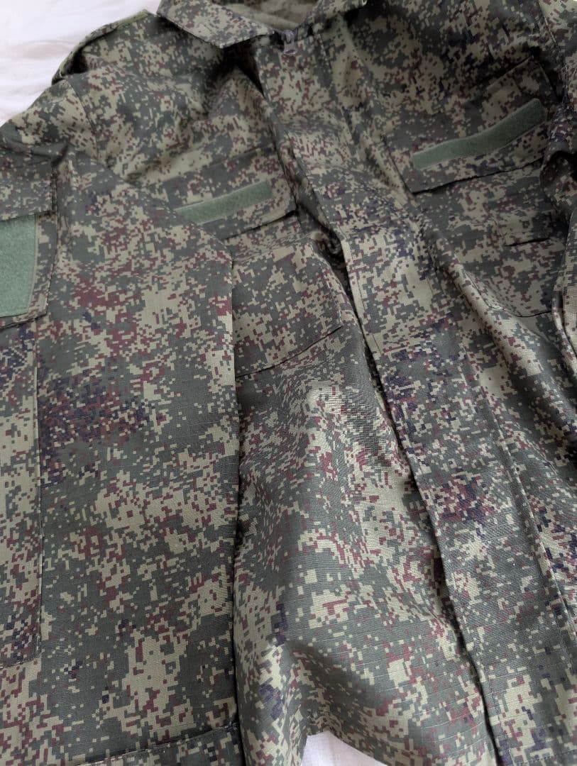 【今年最後の限界セール】【新品】ロシア軍　サバゲ　ロシア軍レイヤー4