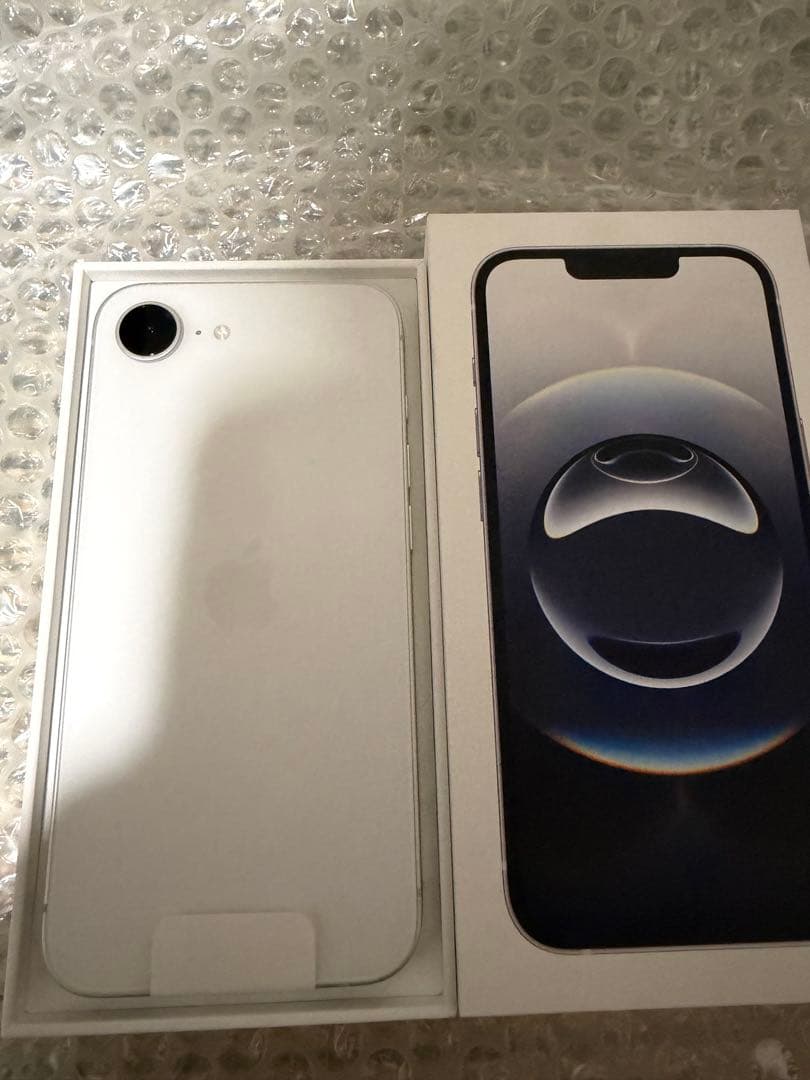 Apple iPhone16e 128GBホワイト 新品未使用