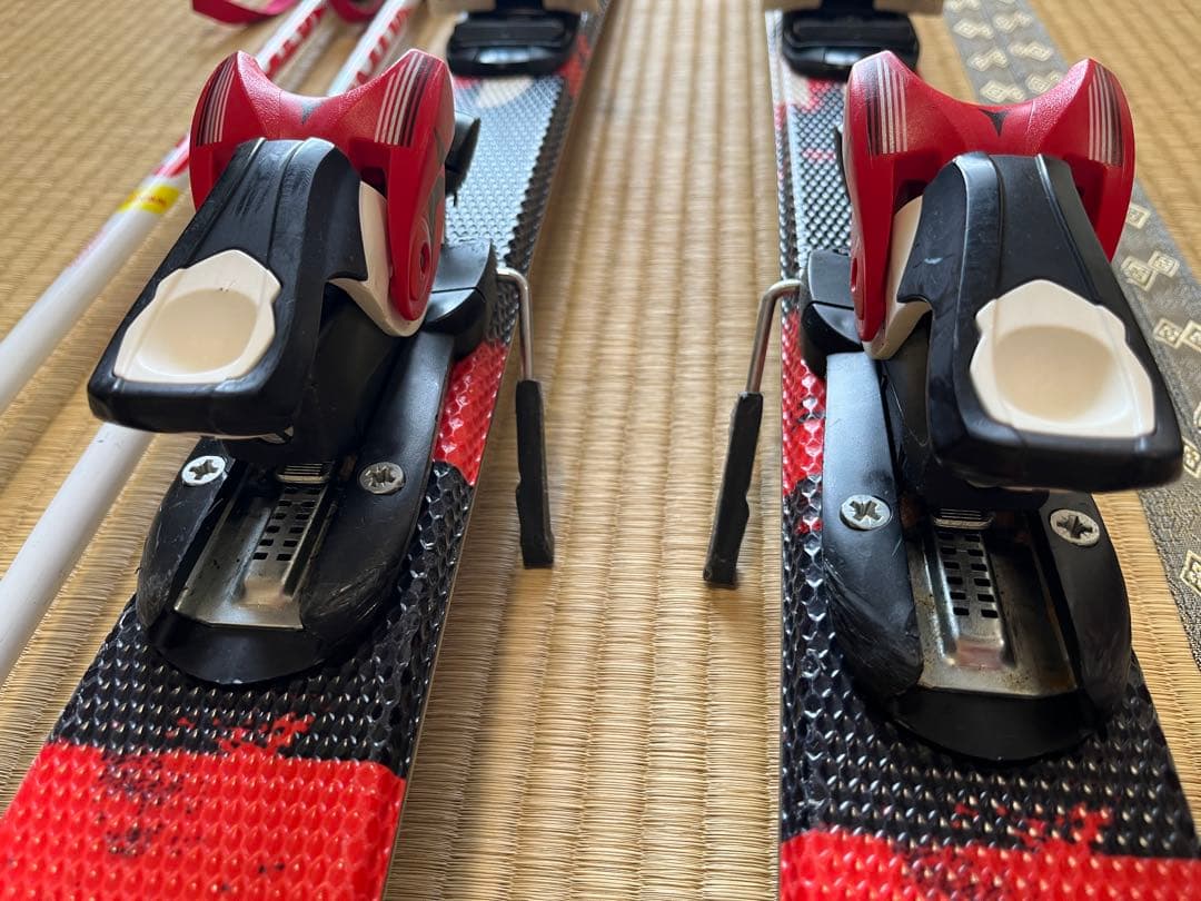 ATOMIC REDSTAR スキー板 子供用　110cm ストック付