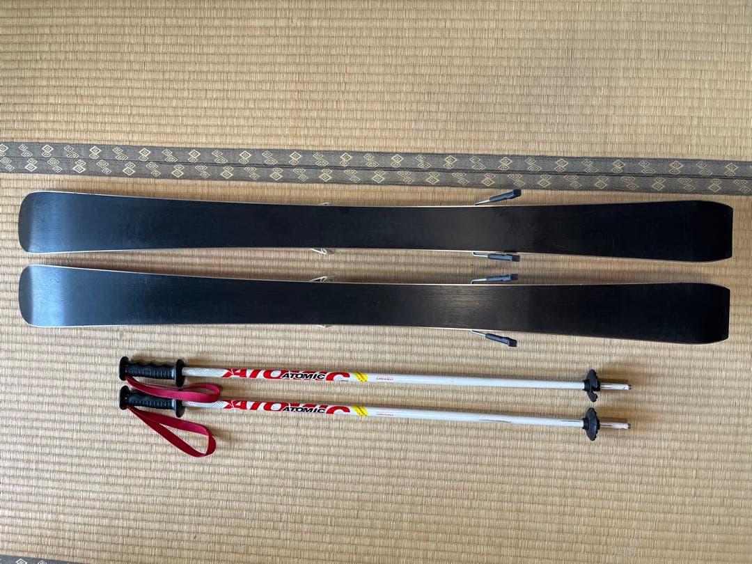 ATOMIC REDSTAR スキー板 子供用　110cm ストック付