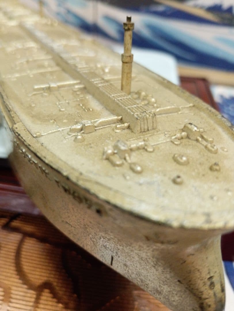 グロブティックトーキョータンカー１９７３年当時物金属製模型オブジェ置物飾り