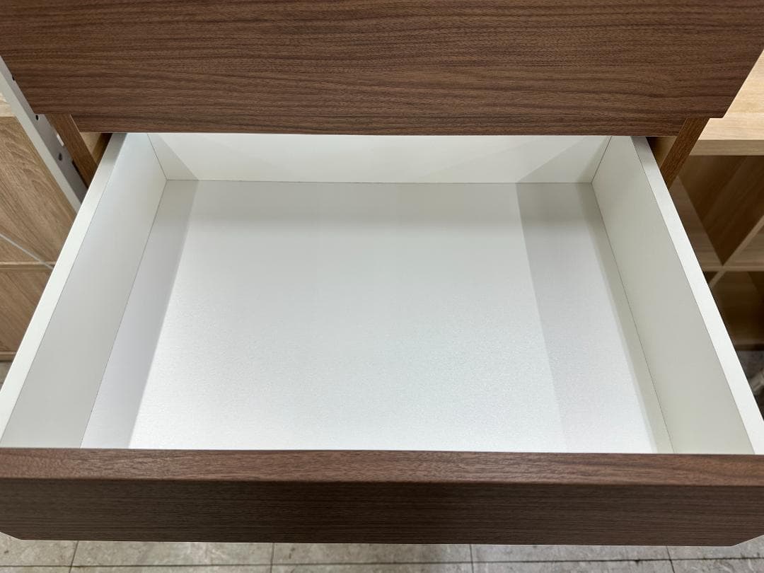 ニトリ　チェスト　6段　クエス60　ブラウン