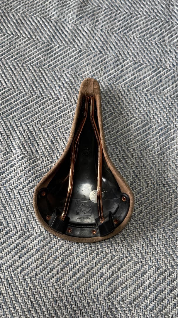 Selle San Marco Regal　スウェードサドル