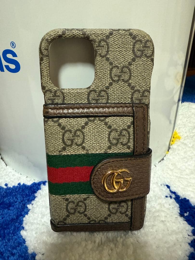 GUCCI GGキャンバス iPhone12ケース