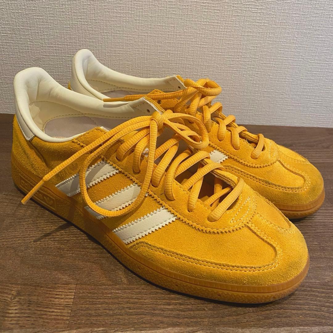 adidas HANDBALL SPEZIALスニーカー