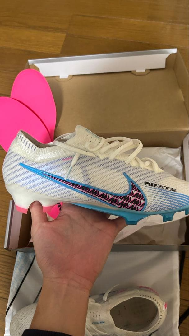 NIKE Zoomマーキュリアル ヴェイパー15エリート FG
