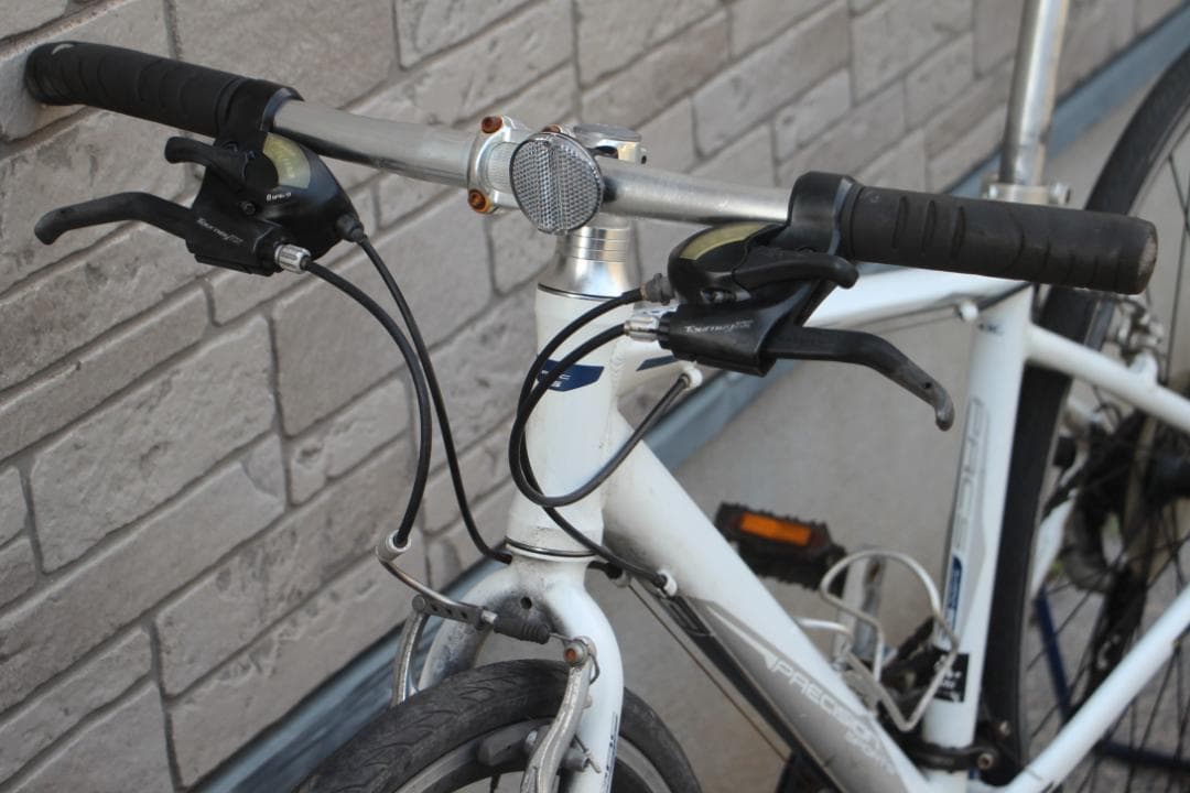 引き取り限定♪プレシジョン♪お手軽クロスバイク♪新生活の通勤通学やレジャーに♪