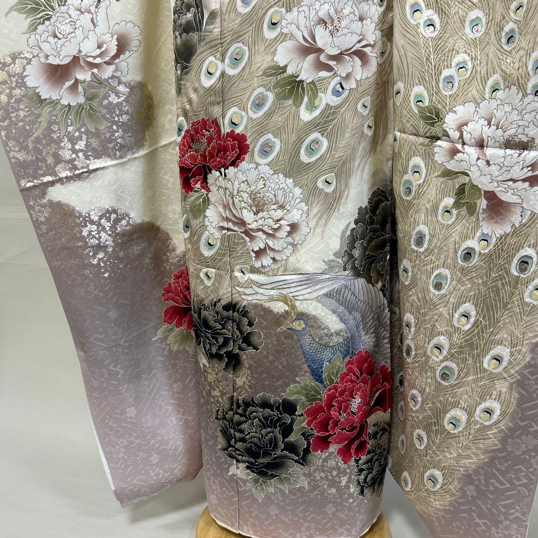 生成り孔雀に牡丹の振袖フルセット