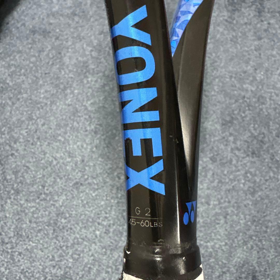 Ezone100 ヨネックス　硬式テニスラケット