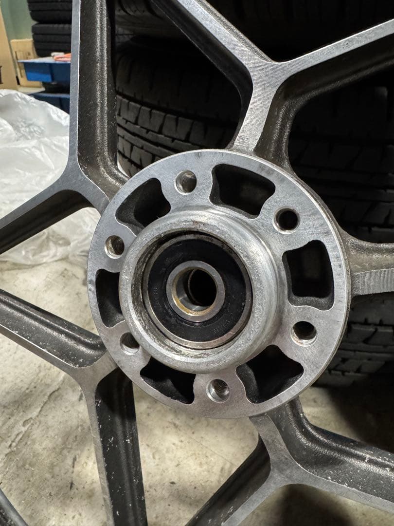 GSX400F 純正　フロント　星キャス　19インチ　ダブルディスク対応